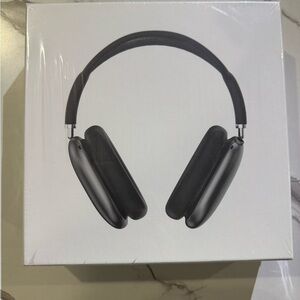 Sleek Black Over-Ear Headphones